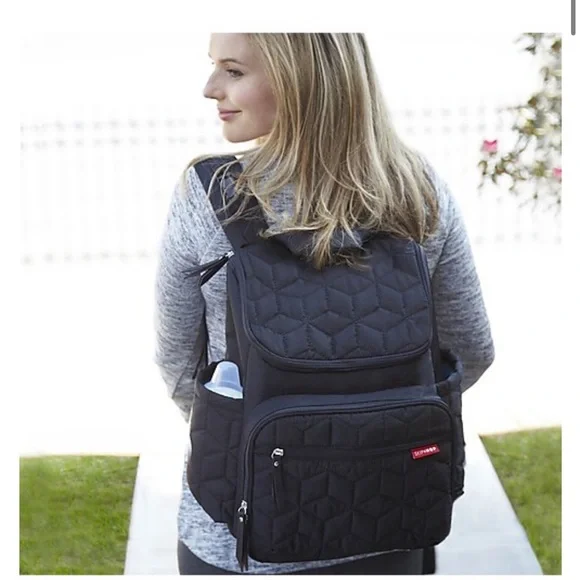 Skip Hop Quilted Black Diaper Bag with Changing Pad - Picture 13 of 14